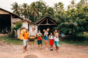 Read more about the article Work and Travel: Go Abroad on a Working Holiday