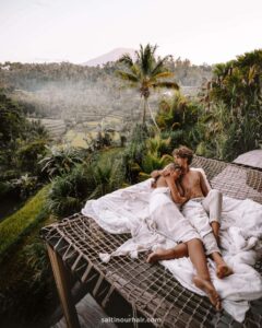 Read more about the article Best Babymoon Destinations: Top 20 Ideas for 2022