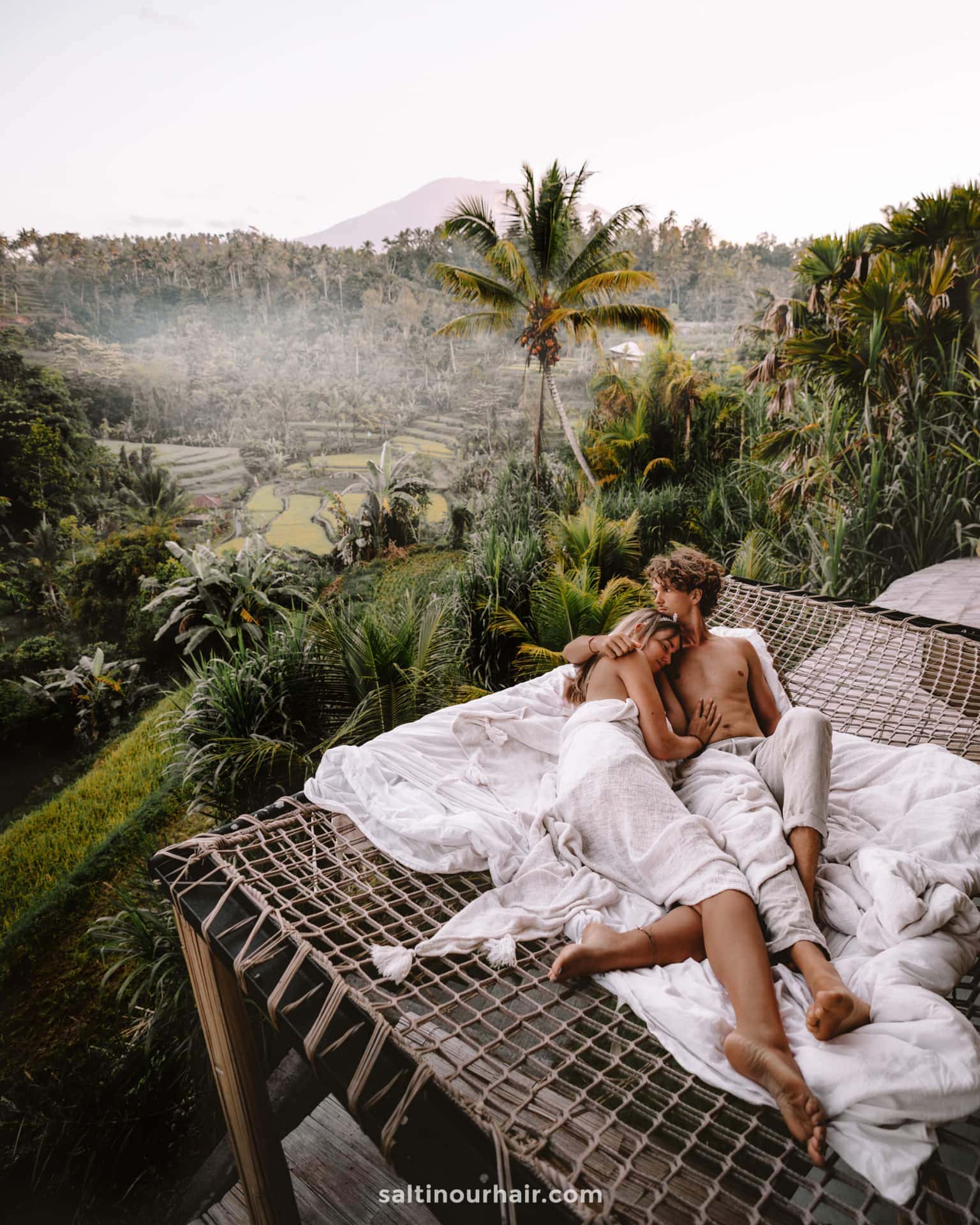 You are currently viewing Best Babymoon Destinations: Top 20 Ideas for 2022