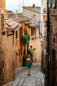 Read more about the article 13 Best Things to do in Assisi, Italy