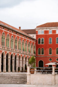 Read more about the article Croatia Itinerary: Ultimate 7-Day Travel Guide