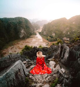 Read more about the article 14 Best Things to do in Vietnam in 2023