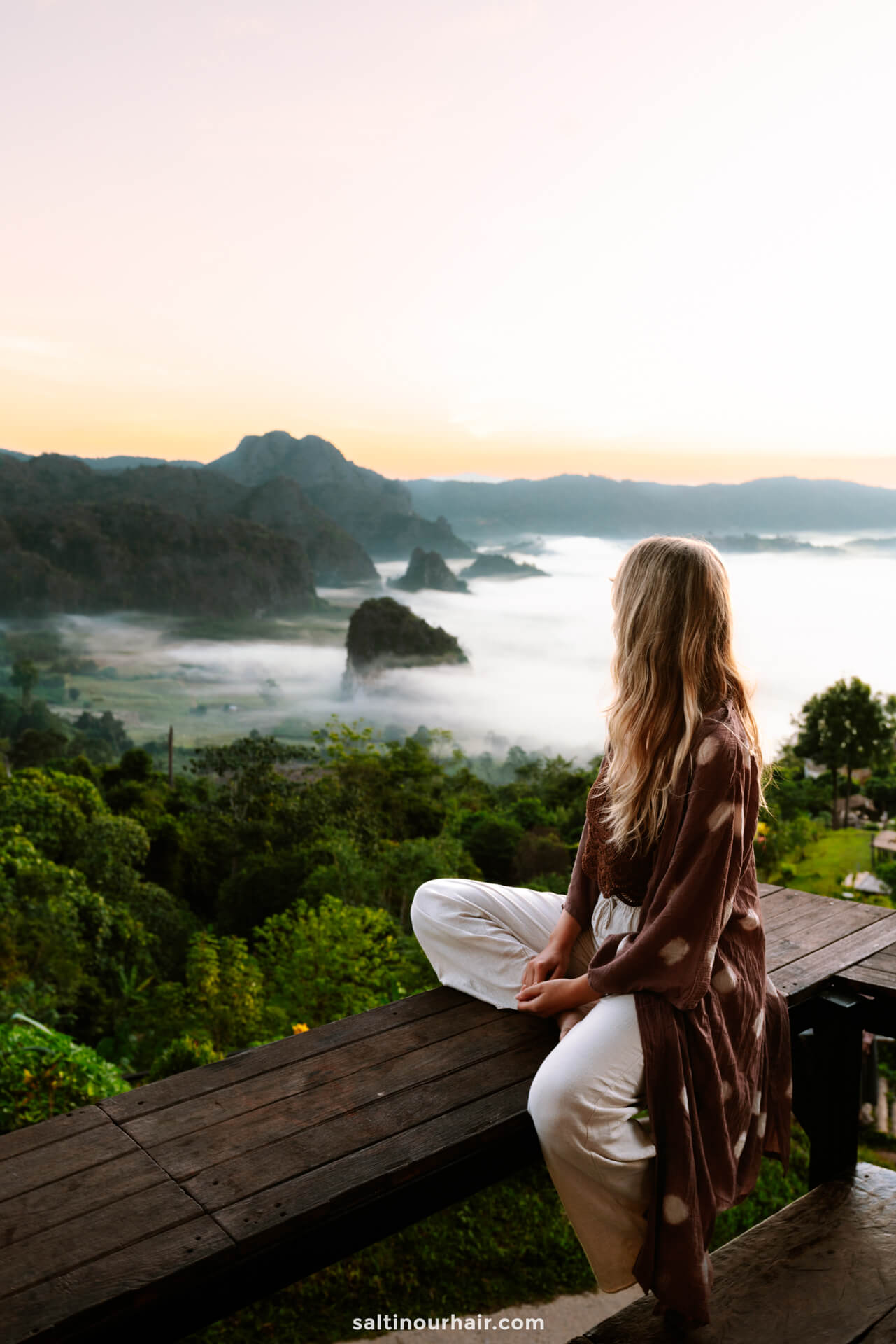 Read more about the article Phu Langka: Thailand’s Best Sunrise Viewpoint in Phayao National Park
