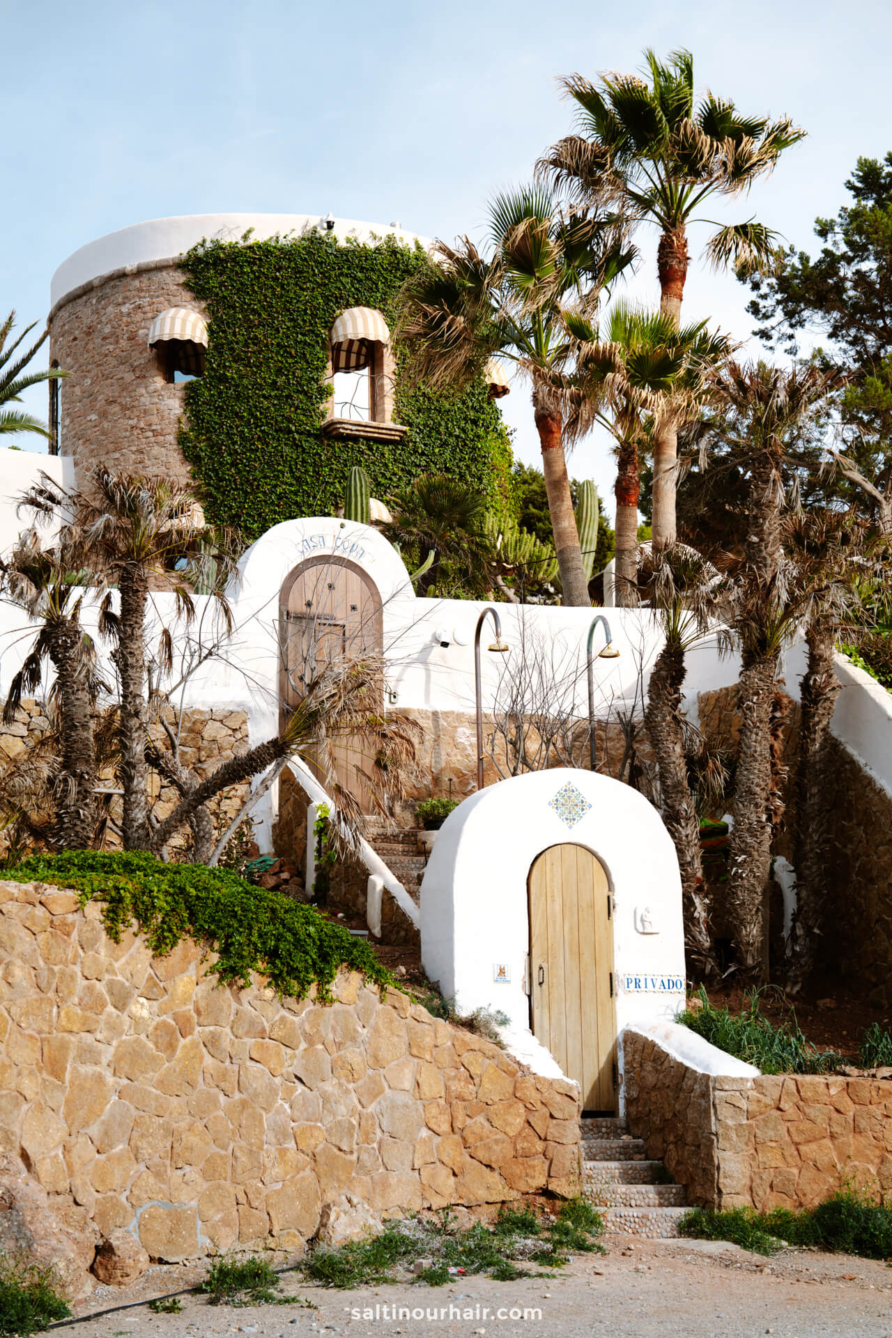 Read more about the article 17 Unforgettable Things to do in Ibiza
